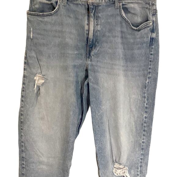 NEW LOOK TORI Straight Leg Mom Jeans Distressed Light Blue Wash Women's 12 - Picture 2 of 6